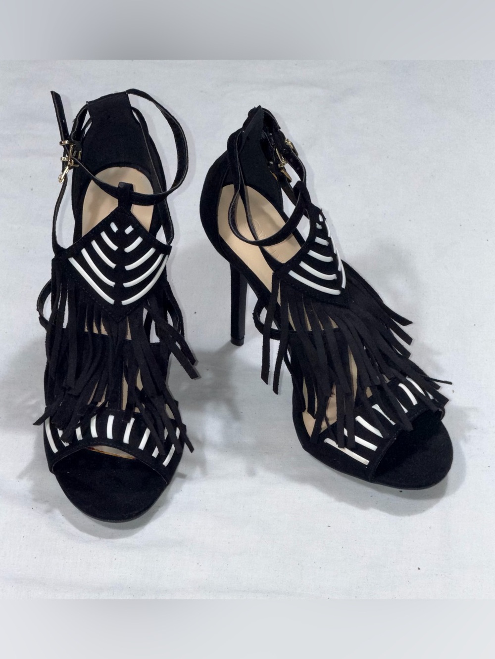 Wild Diva Lounge NWOT Black Fringe Heels Strappy Stiletto Caged Sandals Size 8